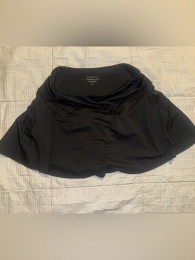 Black Athletic Short Sleeve Top